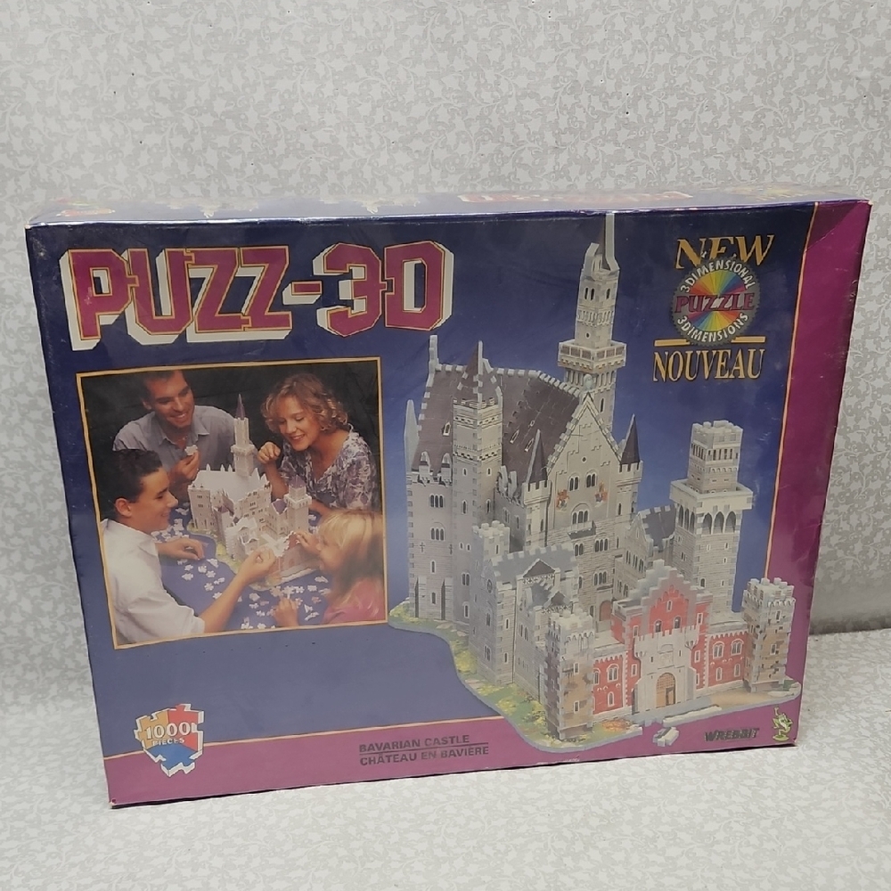 1996 Wrebbit Bavarian Castle Puzz-3D 1000 pieces Nouveau